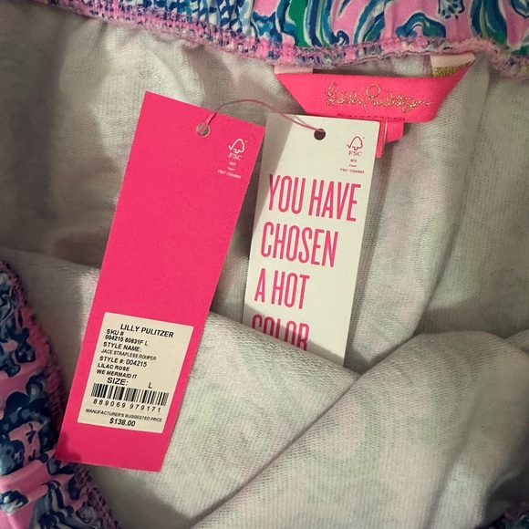 Lilly Pulitzer Jace Romper NWTS
Large
Lilac Romper Strapless - Picture 7 of 8